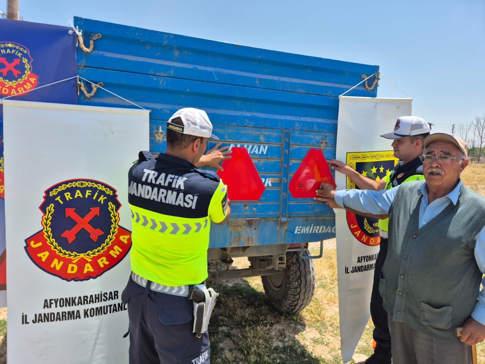 Jandarma Traktör Kazalarına Karşı Harekete Geçti