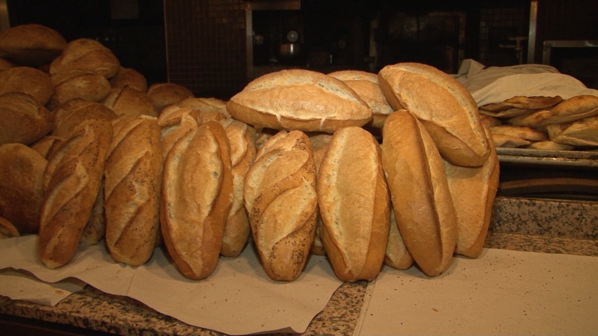 Ekmek Dsf.mpg.00 01 49 03.Still002