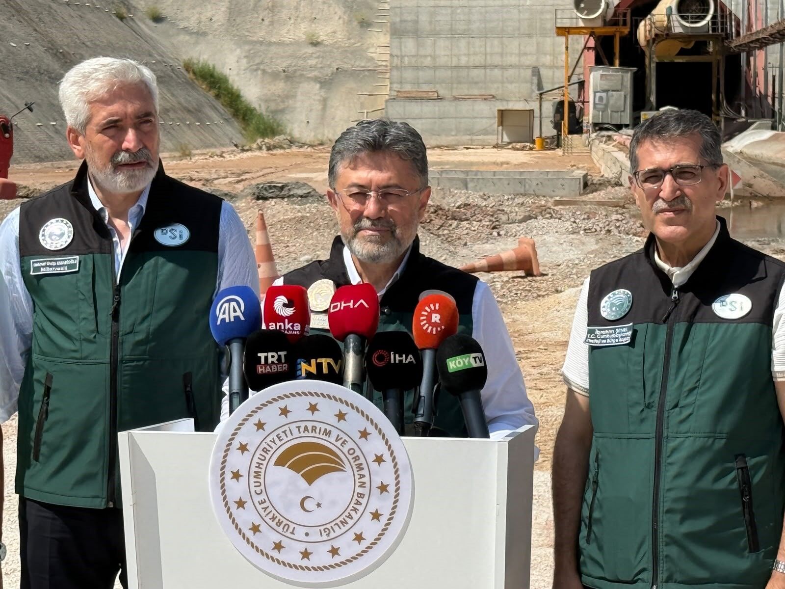Bölge Ekonomisini Şahlandıracak Dev Yatırım: Bakan Yumaklı Silvan Projesi'ni İnceledi