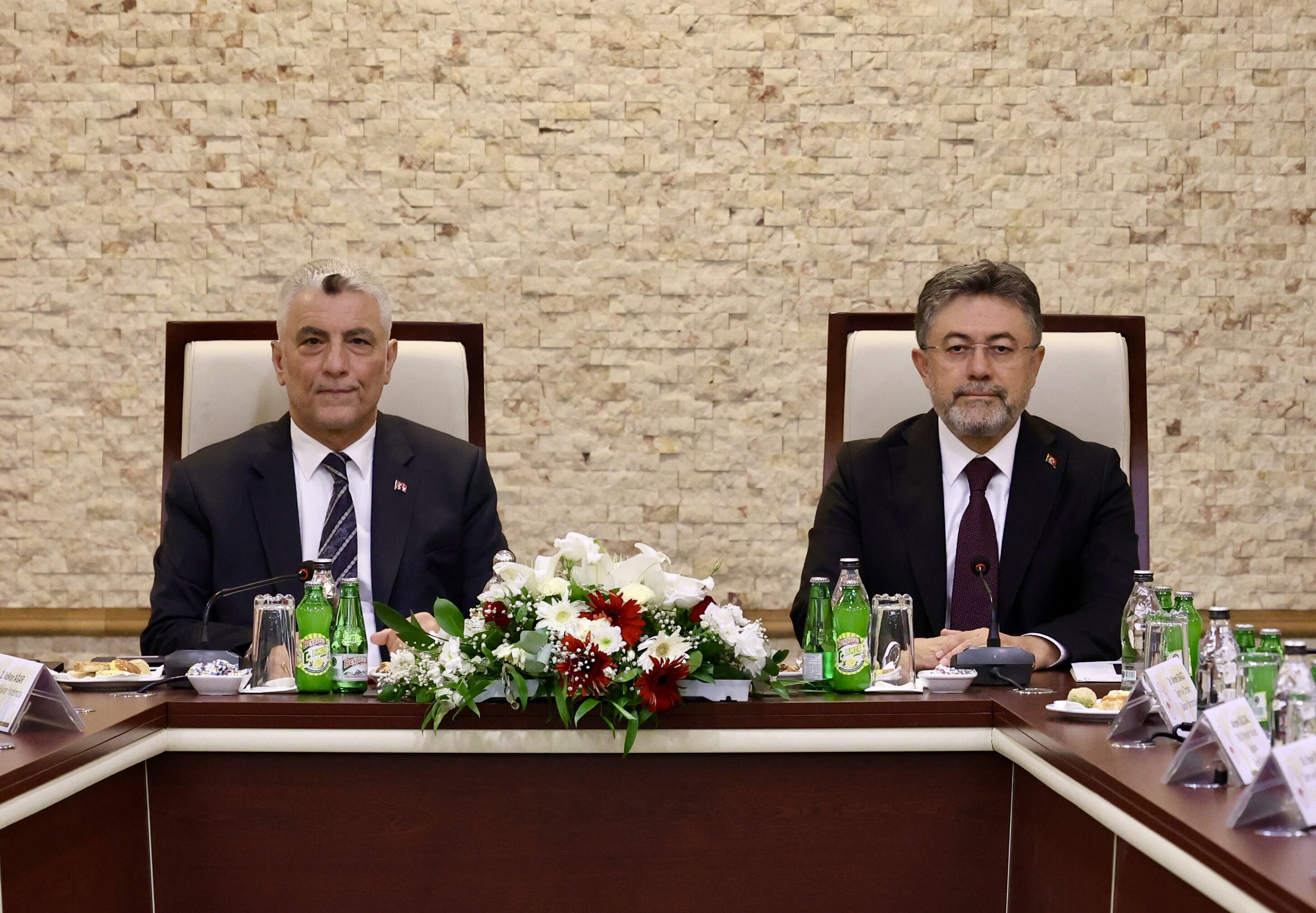Bakanlar Ankara'da Bir Araya Geldi: Hububatta Rekor Rekolte Sezonu Değerlendirildi
