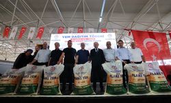 Denizli Büyükşehir 6 bin 317 yetiştiriciye yem desteği sağladı