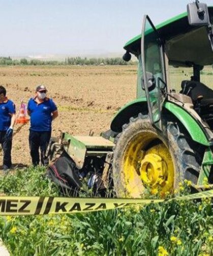 Tomarza'da feci kaza: Traktör ile tarım aleti arasında sıkıştı