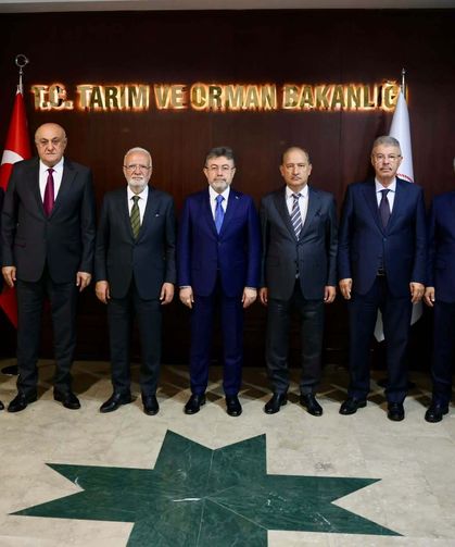 Bakanlıkta Kritik Zirve: Şeker Sektörü Masaya Yatırıldı