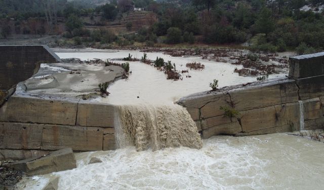 Kuruyan Deliçay Yeniden Çağladı, Çiftçi Sevindi
