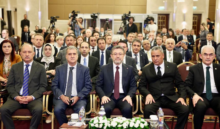 Bakan Yumaklı: Orman yangınlarıyla mücadelede küresel çözüm ortağıyız