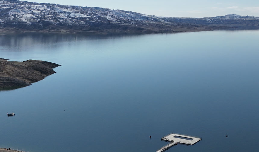 Kayseri’de Çiftçinin Yüzü Yağışla Güldü