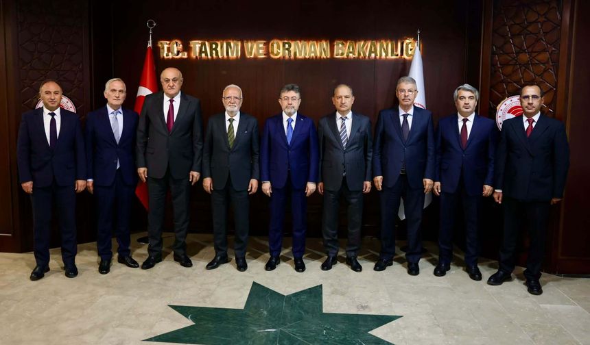 Bakanlıkta Kritik Zirve: Şeker Sektörü Masaya Yatırıldı